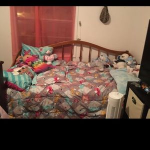 Twin bed
